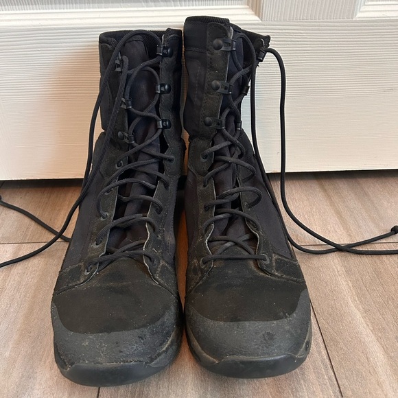 Danner Tachyon 8\